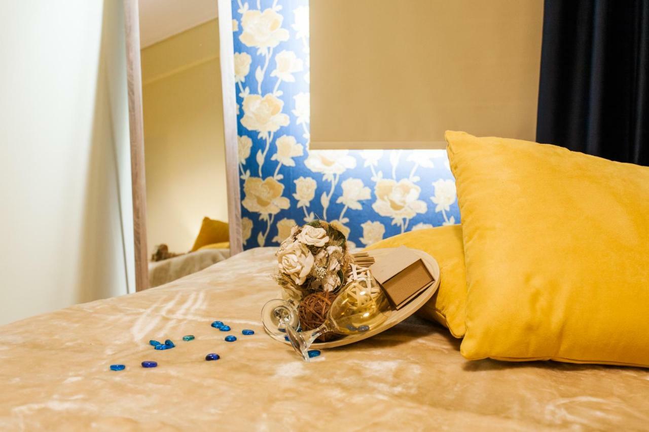 Private Central View Rooms In Apartment Near To Acropolis Metro Station Athens Ngoại thất bức ảnh