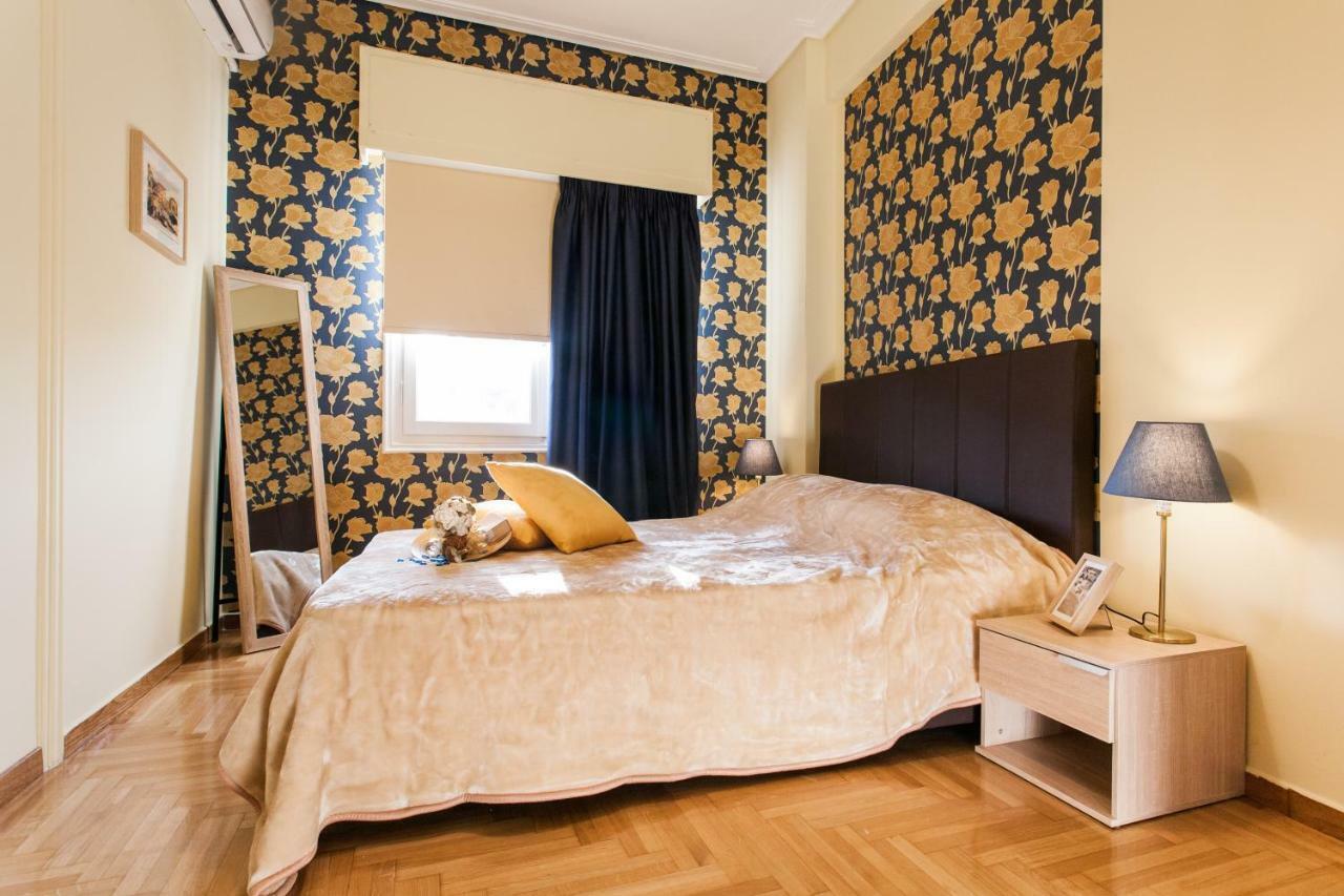 Private Central View Rooms In Apartment Near To Acropolis Metro Station Athens Ngoại thất bức ảnh
