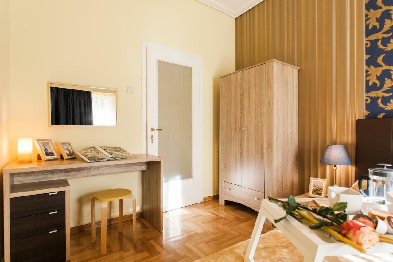 Private Central View Rooms In Apartment Near To Acropolis Metro Station Athens Ngoại thất bức ảnh