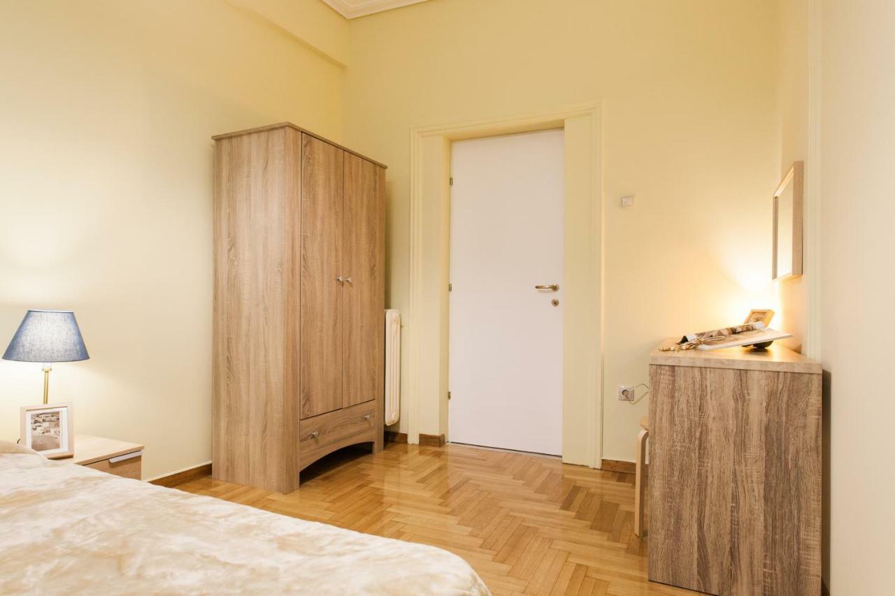 Private Central View Rooms In Apartment Near To Acropolis Metro Station Athens Ngoại thất bức ảnh